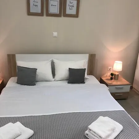 Konstantinos Apartment